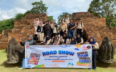 Tim Jurnalis Lavonten Kunjungi Candi Muaro Jambi
